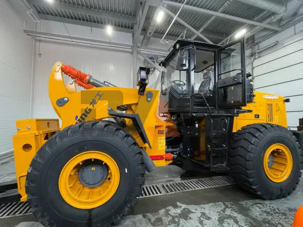 Фронтальный погрузчик Lonking CDM855HW купить в Красноярске