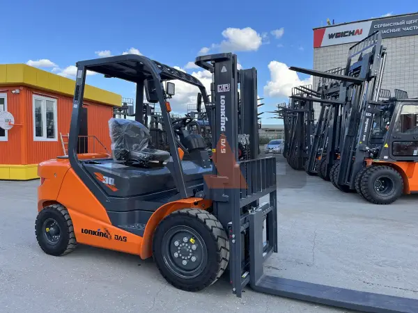 Дизельный вилочный погрузчик Lonking FD30T купить в Красноярске