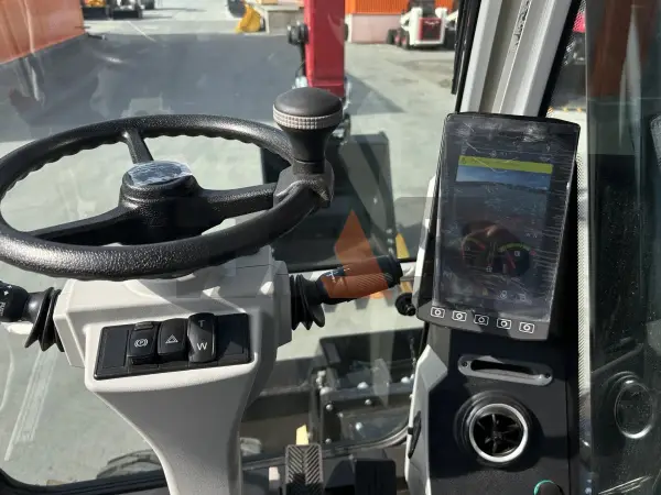 Экскаватор Профессионал PB210W (колесный) купить в Красноярске