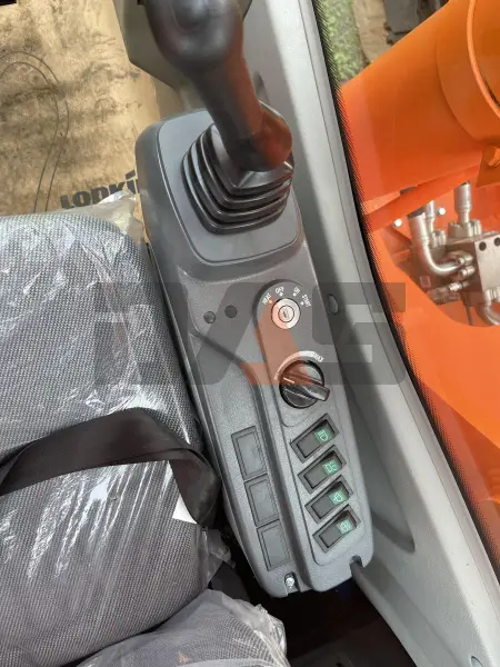 Экскаватор Lonking CDM6490F купить в Красноярске