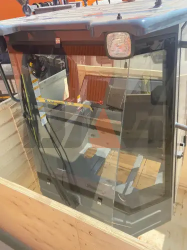 Кабина в сборе LG863N оригинал
