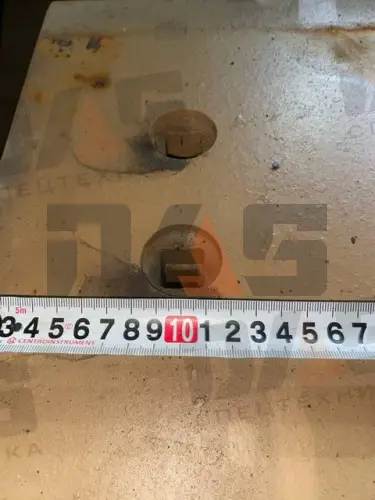 Нож ковша SDLG 953 (2500х350х30) с отверстиями (СТ45)
