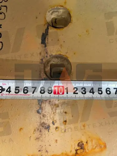Нож ковша SDLG 953 (2500х350х30) с отверстиями (СТ45)