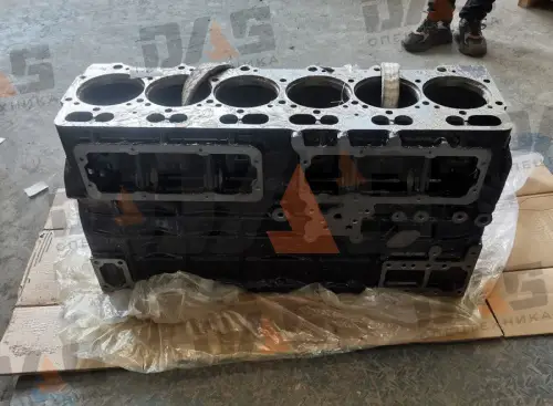 Блок цилиндров двигателя YC6108G оригинал