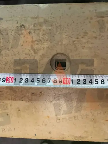 Нож ковша Lonking ZL50C (2253х264х30) угольный ковш с отверстиями (СТ45)